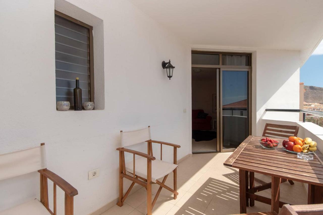 Great 2 Beds Apartment Los Cristianos Лос Кристианос Экстерьер фото