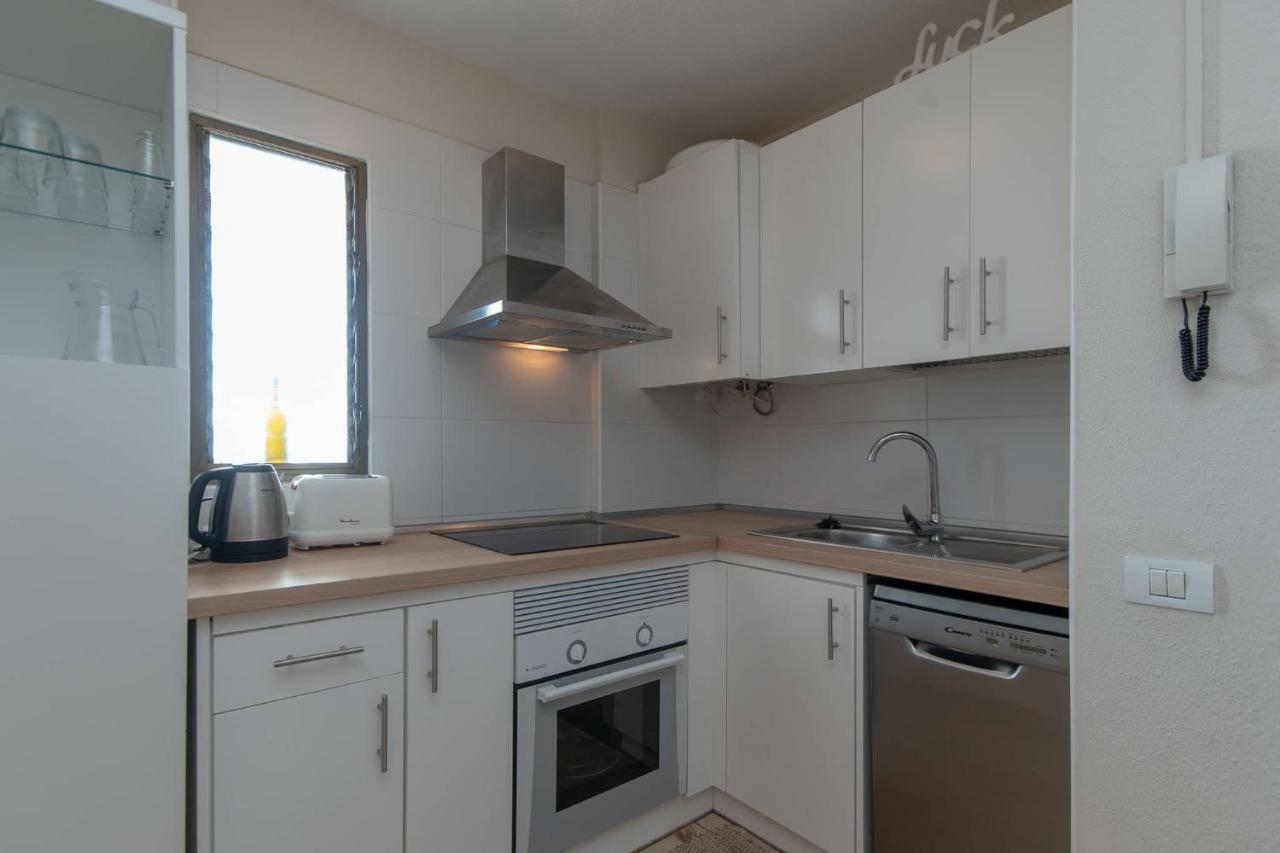 Great 2 Beds Apartment Los Cristianos Лос Кристианос Экстерьер фото